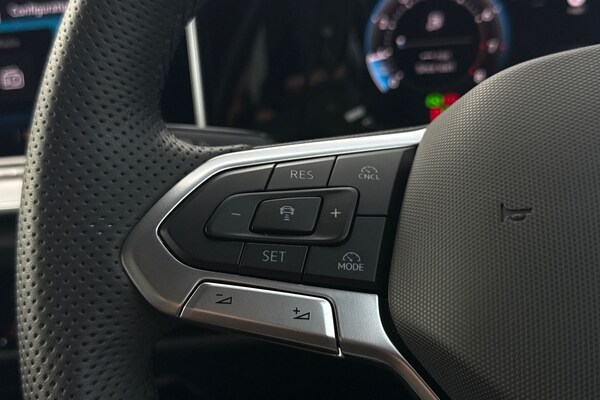 Used Volkswagen Golf 2025 for sale - 76185988: Photo 34