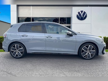 Used Volkswagen Golf 2025 for sale - 76185988: Photo 3