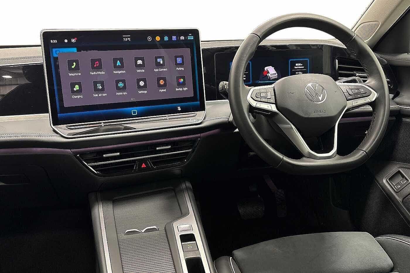 Used Volkswagen Passat 2025 for sale - 77493960: Photo 2