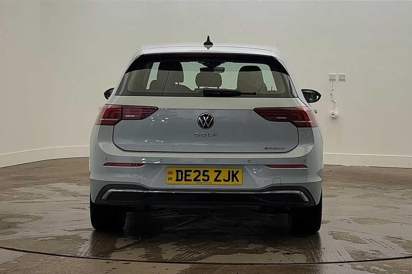 Used Volkswagen Golf 2025 for sale - 76711734: Photo 8