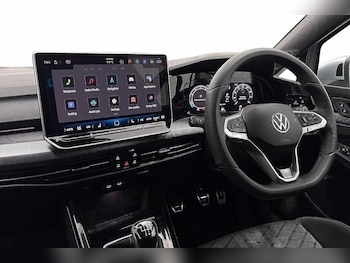 Used Volkswagen Golf 2025 for sale - 78655134: Photo