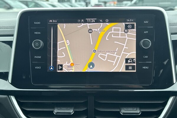 Used Volkswagen T-Roc 2023 for sale - 76236805: Photo 17