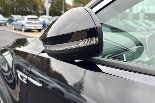 Used Volkswagen T-Roc 2023 for sale - 76236805: Photo 27