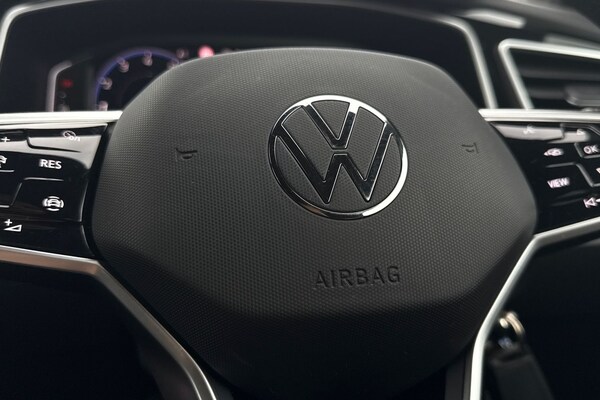 Used Volkswagen T-Roc 2023 for sale - 76236805: Photo 36