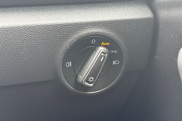 Used Volkswagen T-Roc 2023 for sale - 76236805: Photo 41