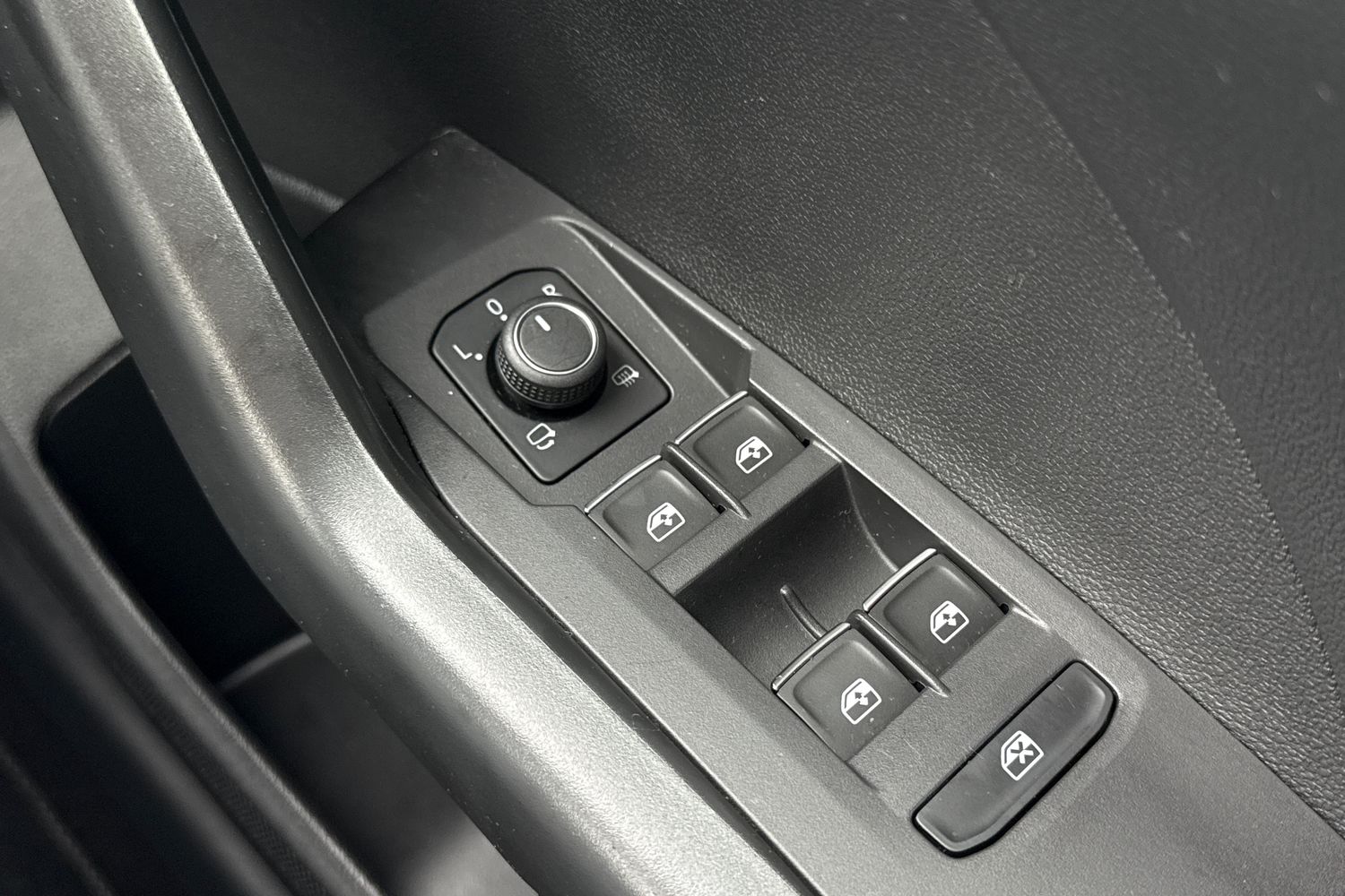 Used Volkswagen T-Cross 2023 for sale - 77692314: Photo 21