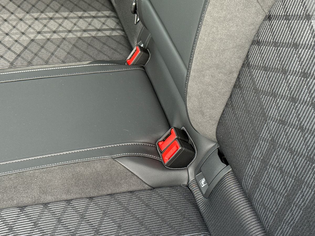 Used Volkswagen Golf 2025 for sale - 77589431: Photo 31