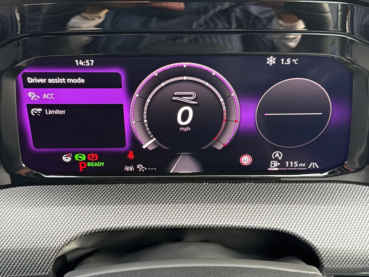 Used Volkswagen Golf 2025 for sale - 77589431: Photo 35