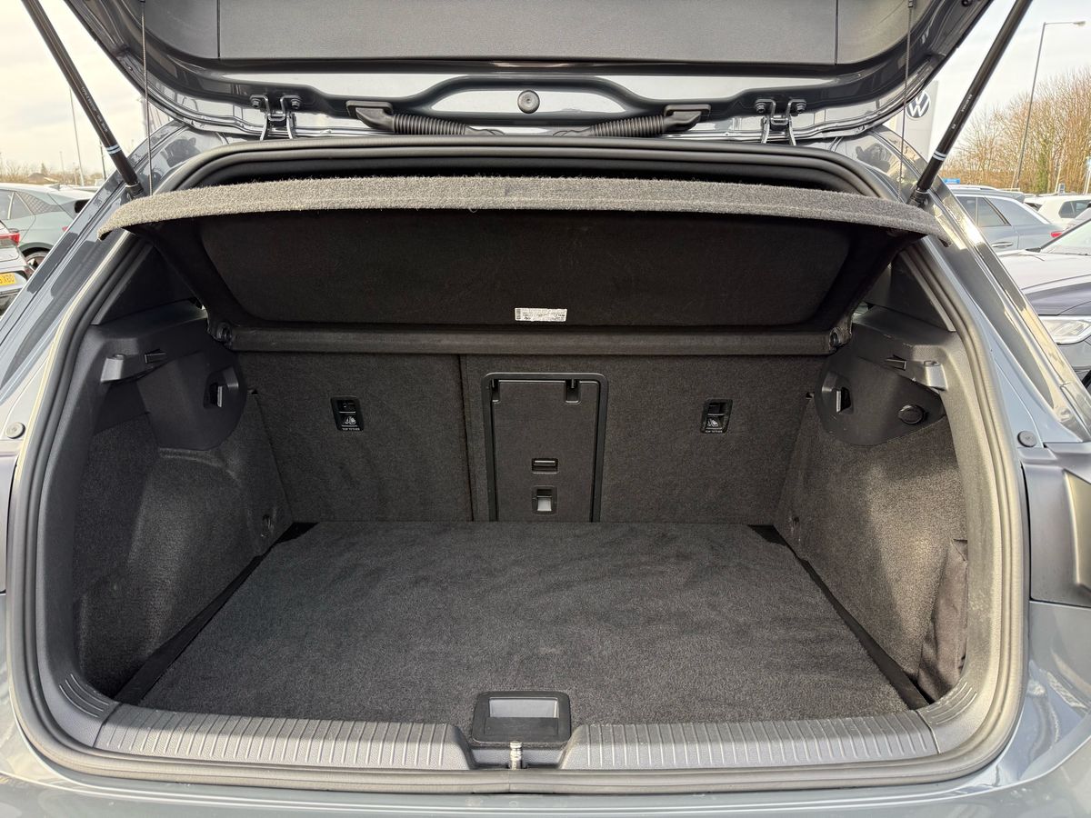 Used Volkswagen Golf 2025 for sale - 77589431: Photo 6