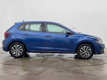 Used Volkswagen Polo 2024 for sale - 77139114: Photo