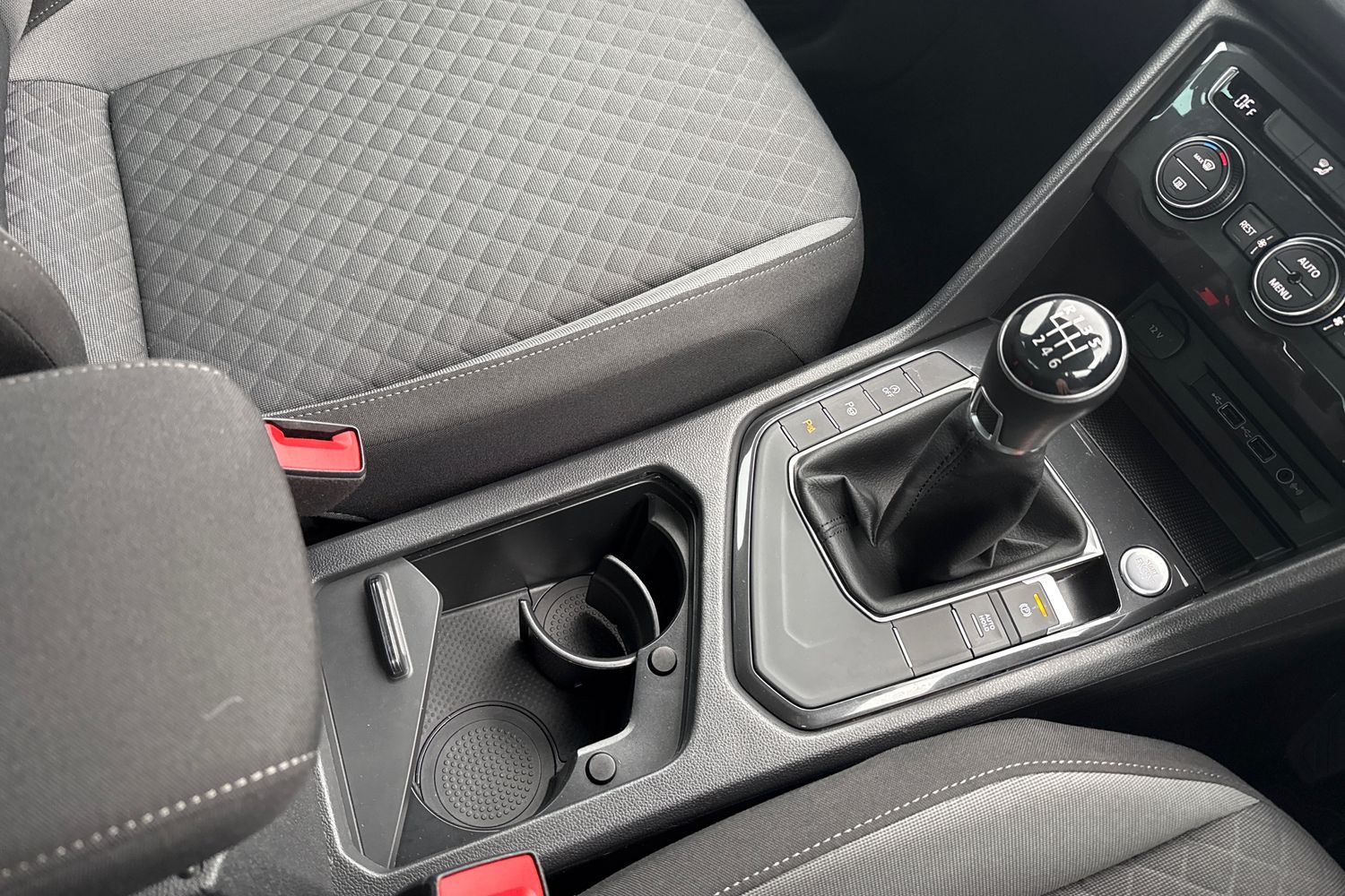 Used Volkswagen Tiguan 2019 for sale - 76732540: Photo 23