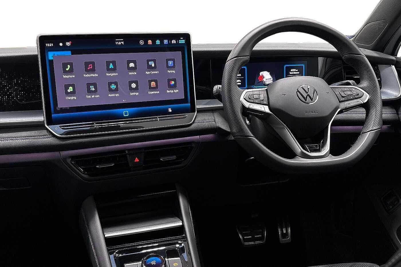 Used Volkswagen Touran 2025 for sale - 76919336: Photo 2