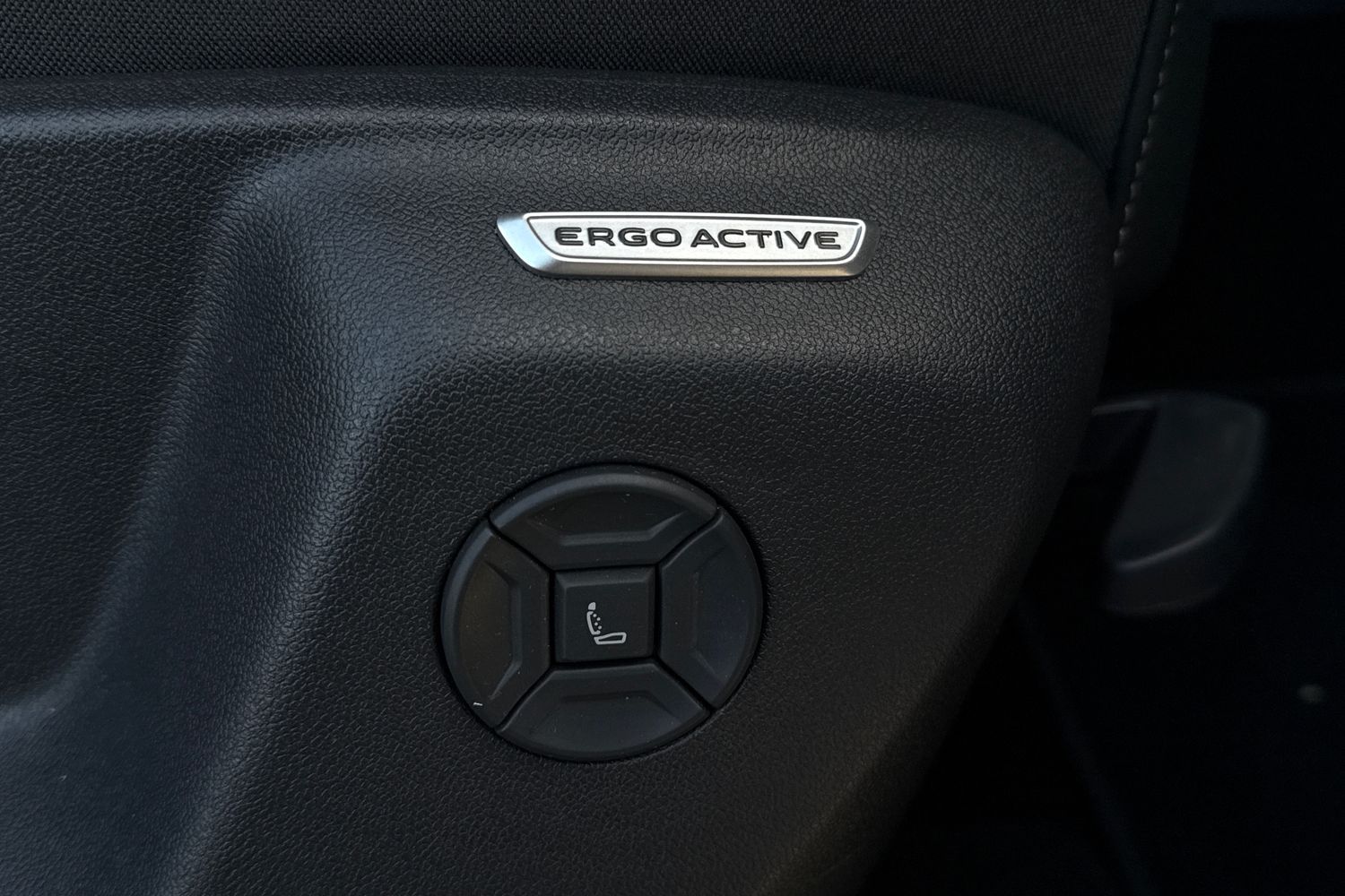 Used Volkswagen Touran 2025 for sale - 76919336: Photo 30