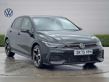 Used Volkswagen Golf 2025 for sale - 77582773: Photo