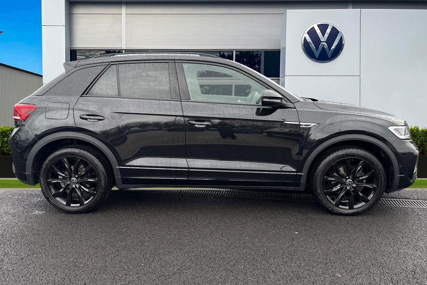 Used Volkswagen T-Roc 2023 for sale - 76546227: Photo 3