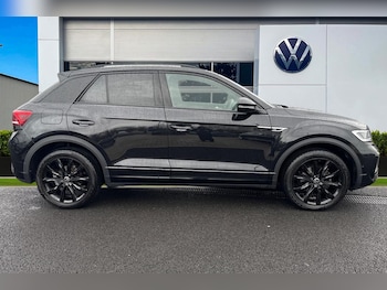 Used Volkswagen T-Roc 2023 for sale - 76546227: Photo