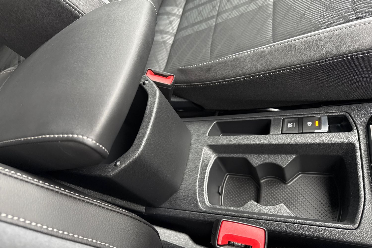 Used Volkswagen T-Roc 2023 for sale - 76546227: Photo 40