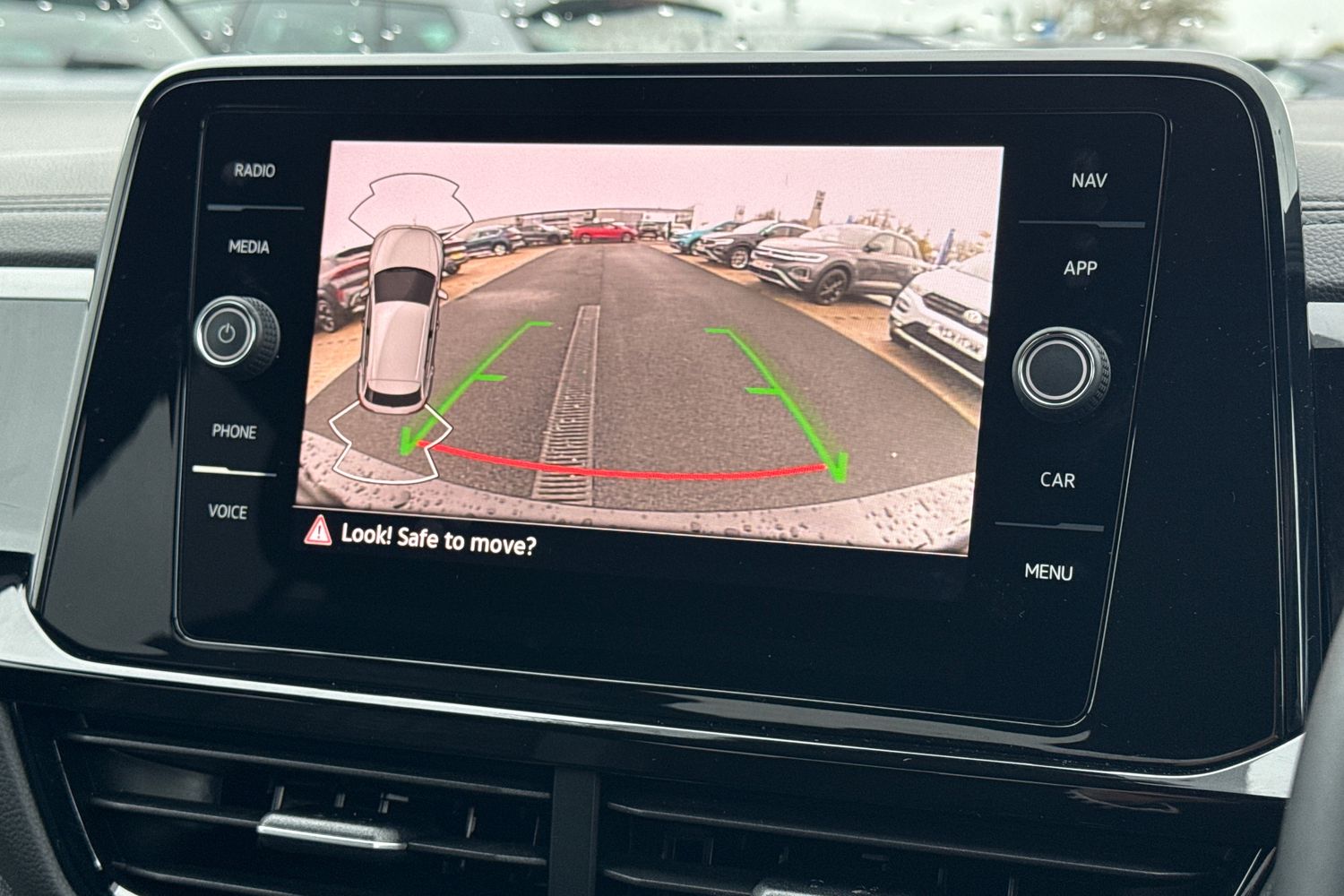 Used Volkswagen T-Roc 2023 for sale - 76546227: Photo 42