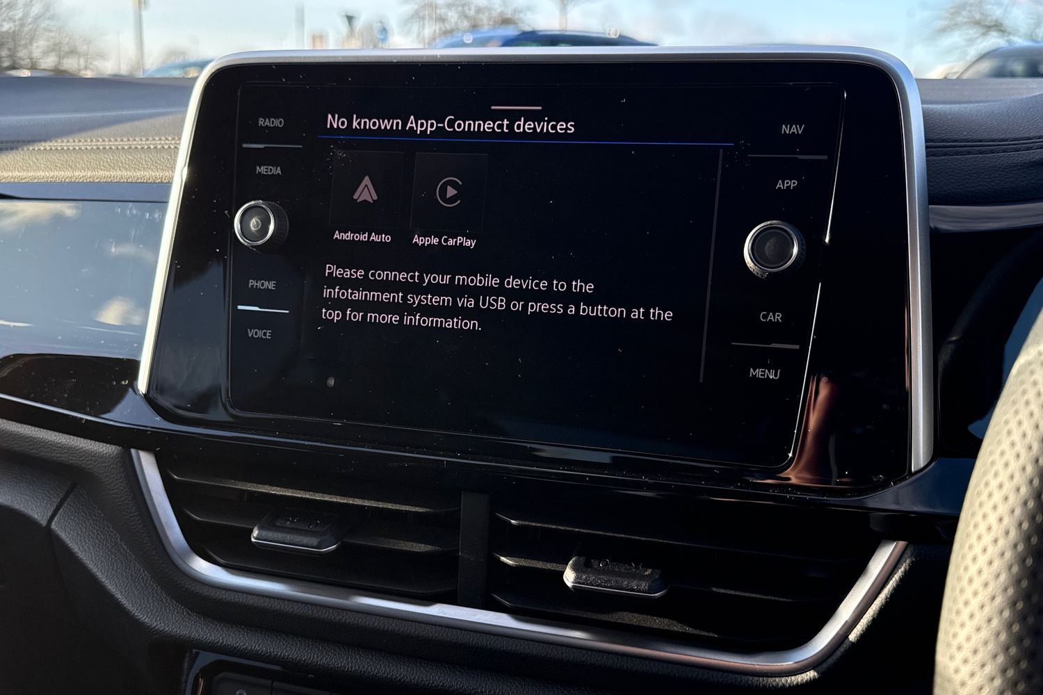 Used Volkswagen T-Roc 2025 for sale - 77135258: Photo 40