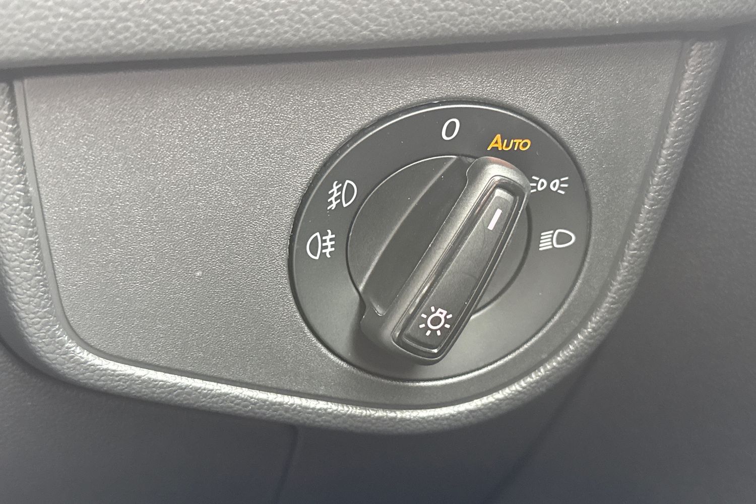 Used Volkswagen Polo 2020 for sale - 78155019: Photo 31