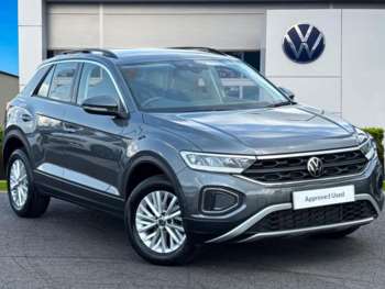 Used Volkswagen T-Roc 2024 for sale - 75239930: Photo