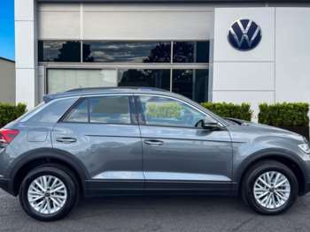 Used Volkswagen T-Roc 2024 for sale - 75239930: Photo