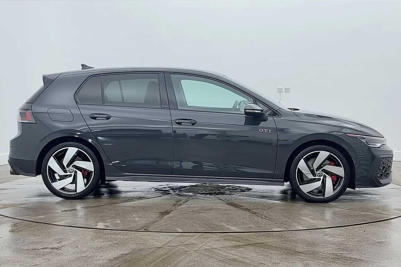 Used Volkswagen Golf 2025 for sale - 77546533: Photo 4