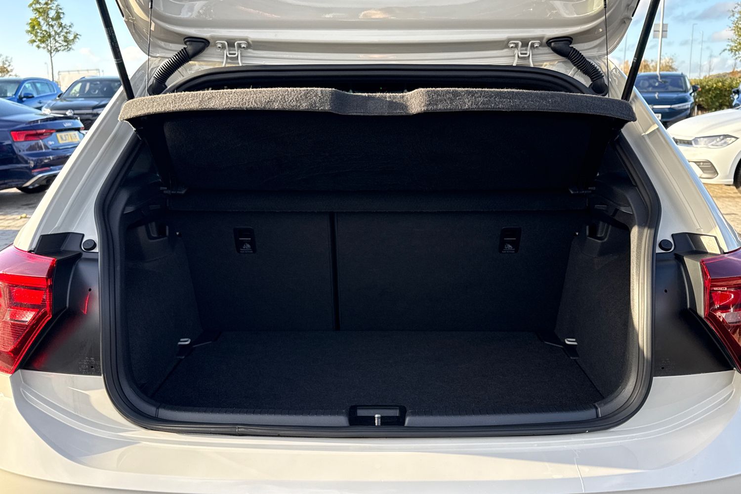 Used Volkswagen Polo 2022 for sale - 76411730: Photo 7