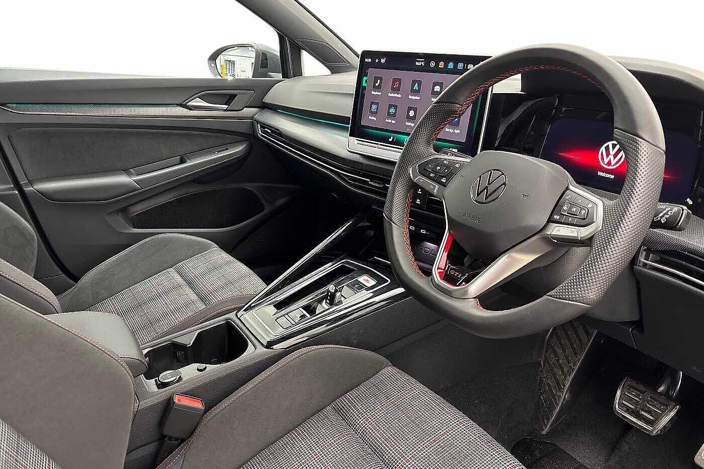 Used Volkswagen Golf 2025 for sale - 77820312: Photo 6