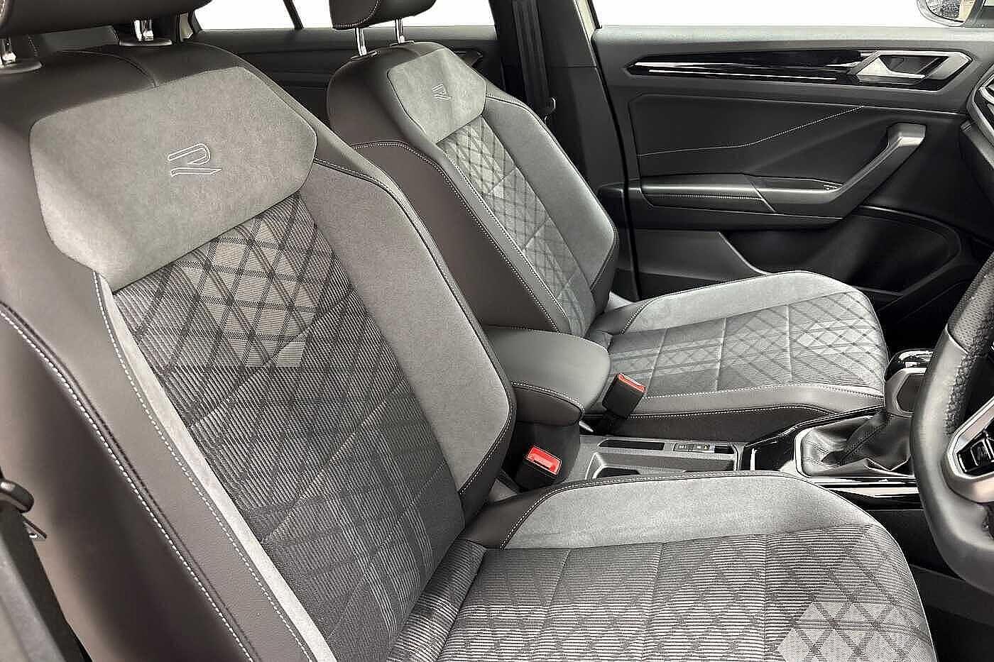 Used Volkswagen T-Roc 2025 for sale - 77139036: Photo 10