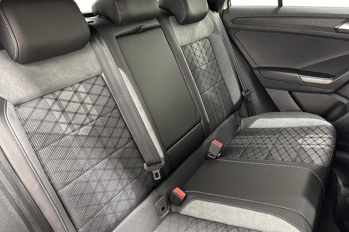 Used Volkswagen T-Roc 2025 for sale - 77139036: Photo 9