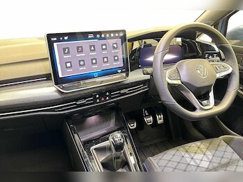 Used Volkswagen Golf 2025 for sale - 75655341: Photo