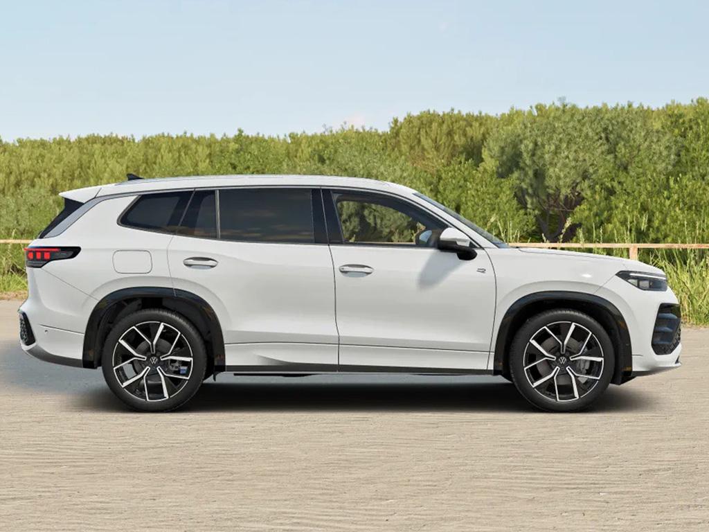 Used Volkswagen Touran 2026 for sale - 77407593: Photo 2