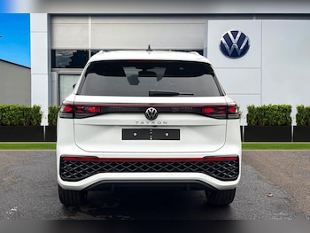 Used Volkswagen Touran 2026 for sale - 78218322: Photo