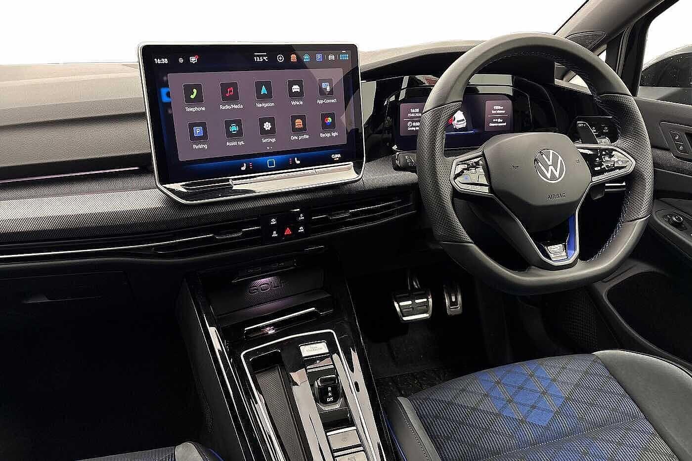 Used Volkswagen Golf 2025 for sale - 77708656: Photo 2