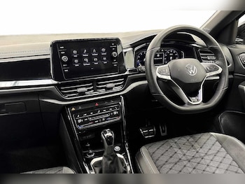 Used Volkswagen T-Roc 2025 for sale - 79606307: Photo