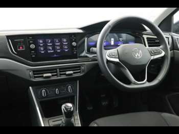 Used Volkswagen Polo 2024 for sale - 74780902: Photo
