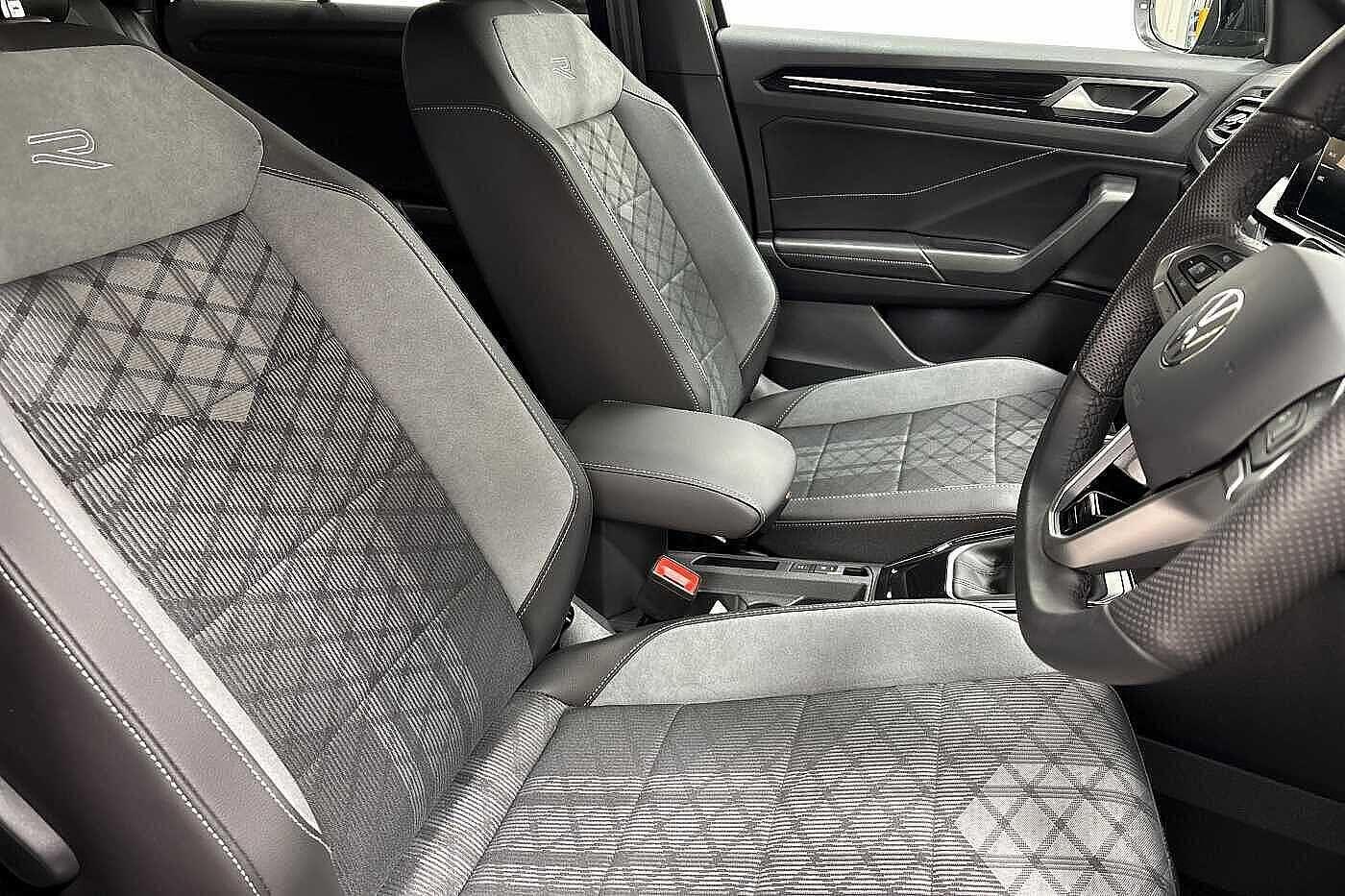 Used Volkswagen T-Roc 2025 for sale - 77355447: Photo 10