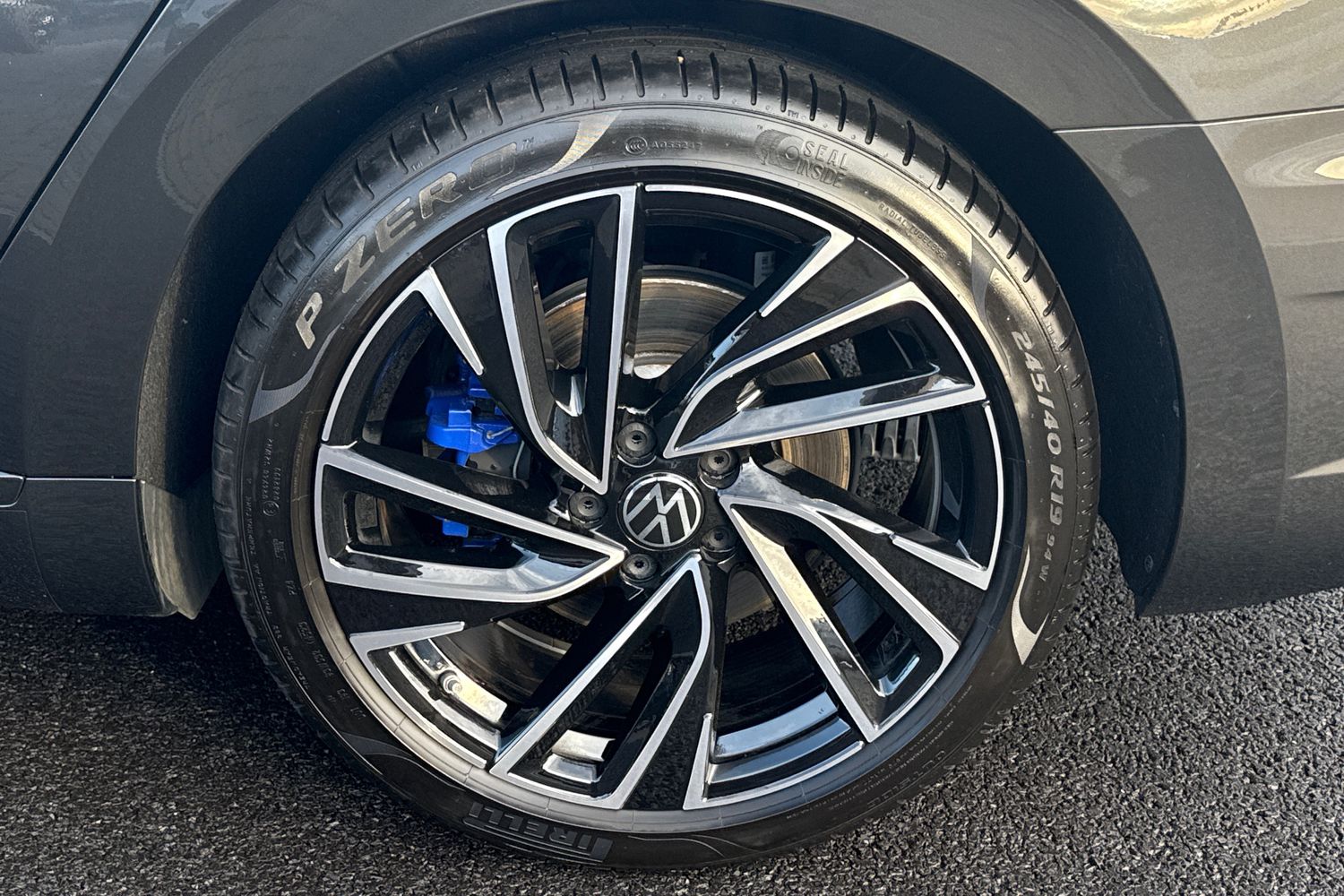 Used Volkswagen Arteon 2024 for sale - 77334392: Photo 11