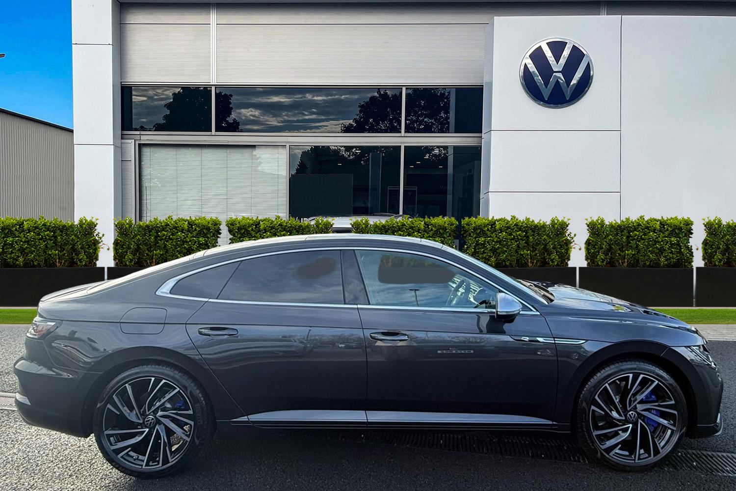 Used Volkswagen Arteon 2024 for sale - 77334392: Photo 3