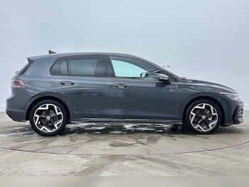 Used Volkswagen Golf 2025 for sale - 78734527: Photo