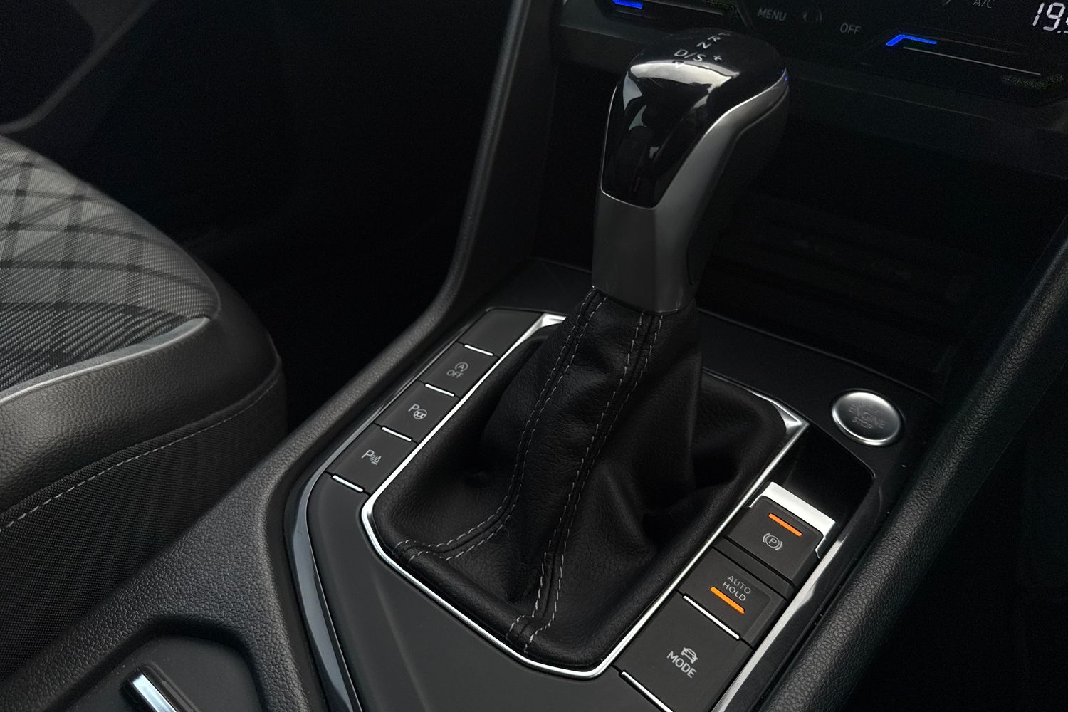 Used Volkswagen Tiguan 2021 for sale - 76182130: Photo 40