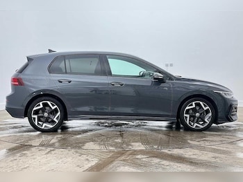 Used Volkswagen Golf 2025 for sale - 78981114: Photo