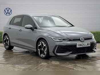 2025 - 1.5 TSI 150 R-Line 5dr **TECH PACK**