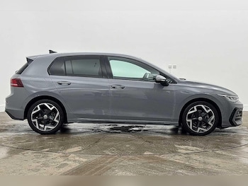 Used Volkswagen Golf 2025 for sale - 77733608: Photo