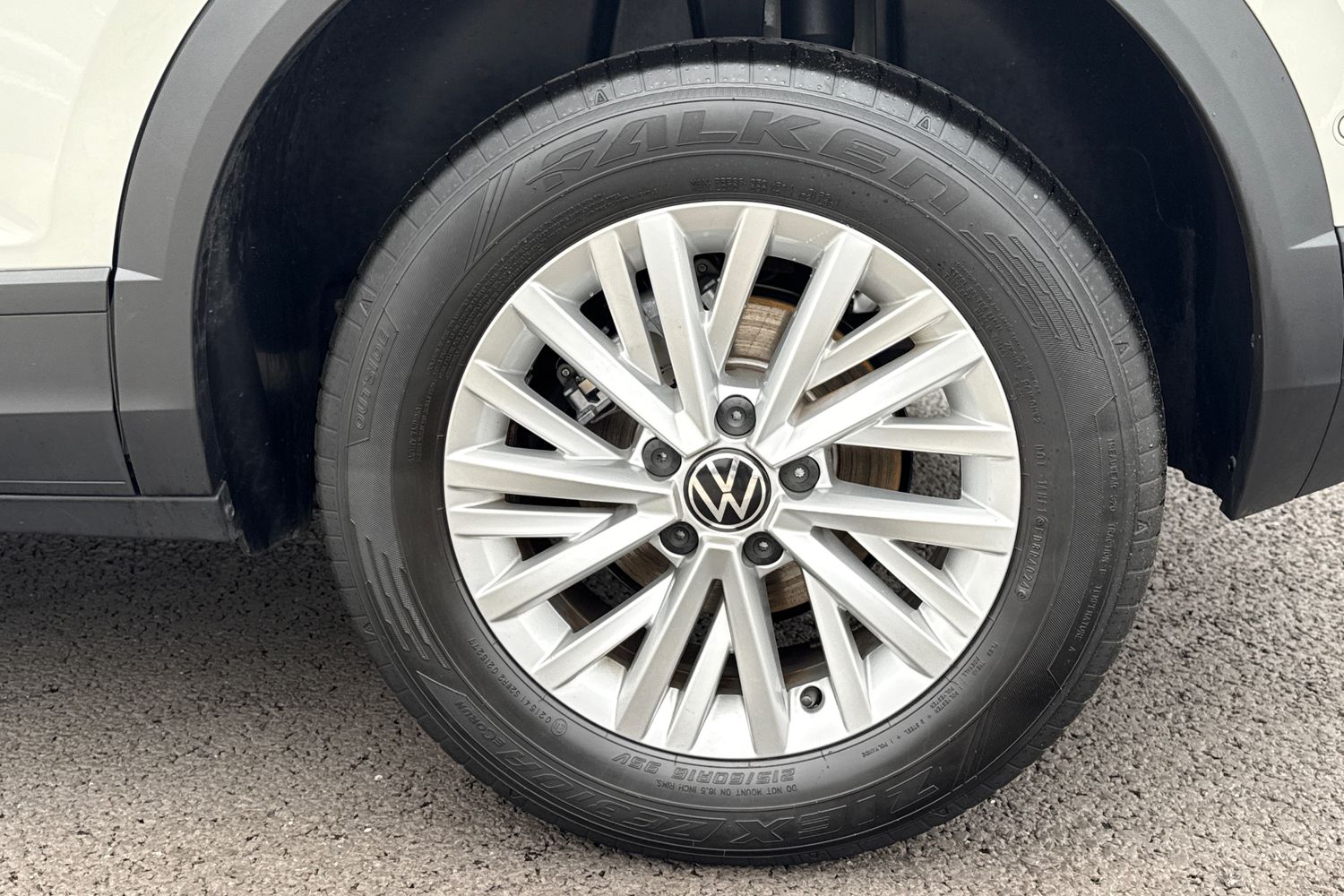 Used Volkswagen T-Roc 2025 for sale - 76186040: Photo 13