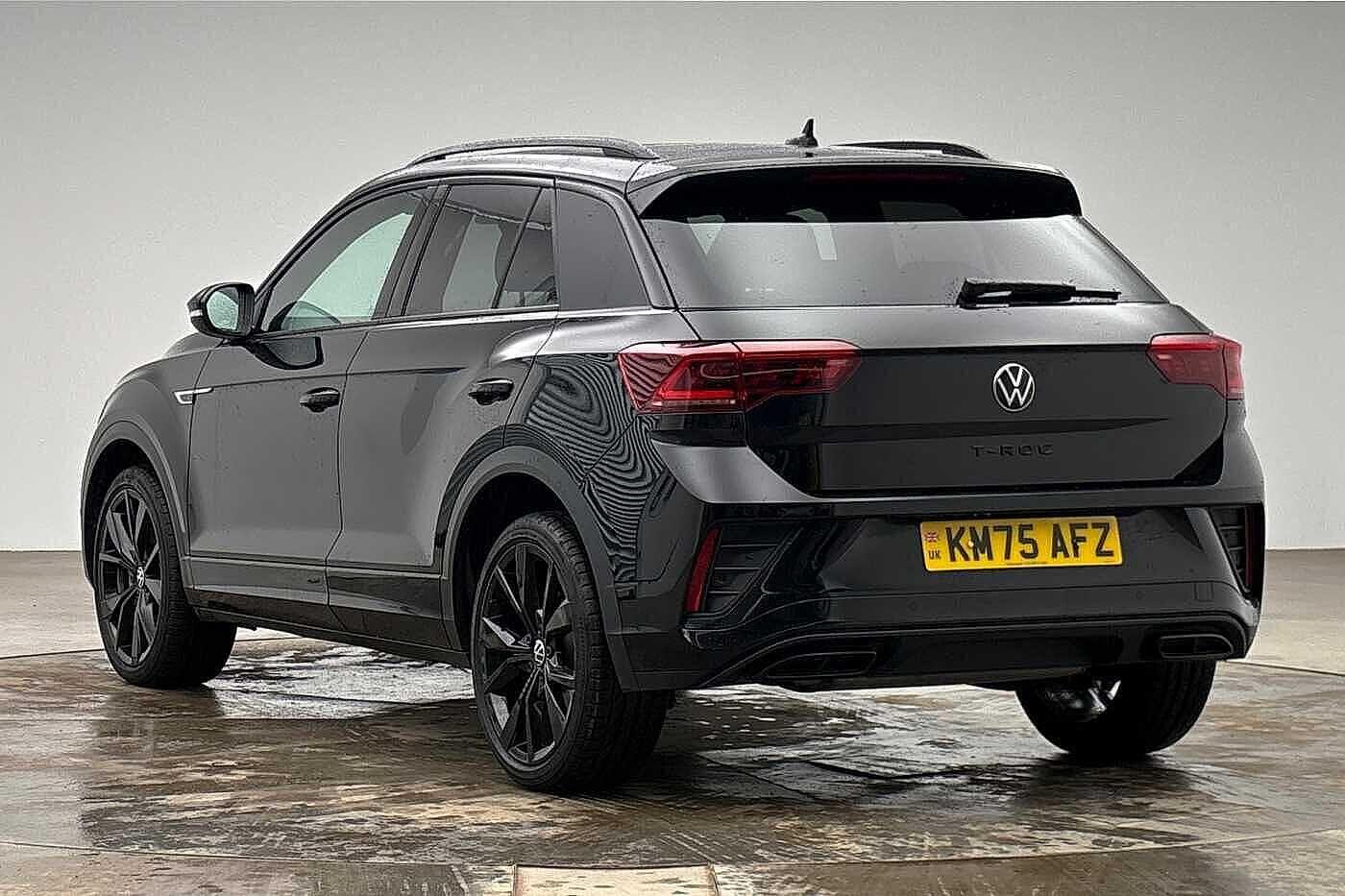 Used Volkswagen T-Roc 2025 for sale - 78079010: Photo 3