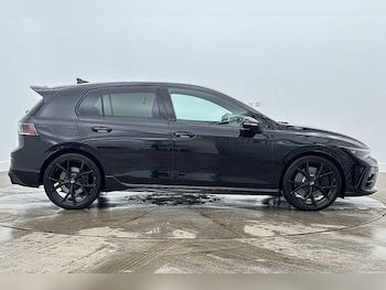 Used Volkswagen Golf 2025 for sale - 77935743: Photo