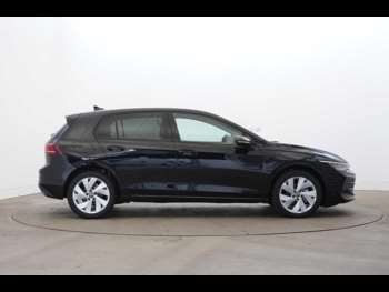 Used Volkswagen Golf 2024 for sale - 75150901: Photo