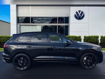 Used Volkswagen Touareg 2023 for sale - 77382376: Photo